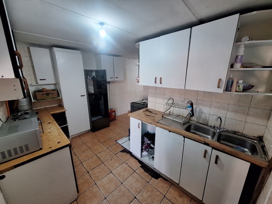 4 Bedroom Property for Sale in Portlands Western Cape